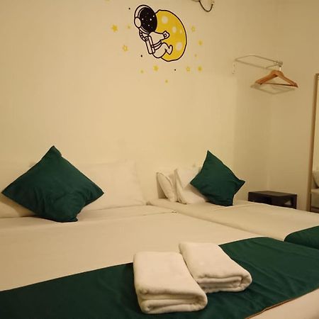 Olive Hotel Джохор-Бару Экстерьер фото